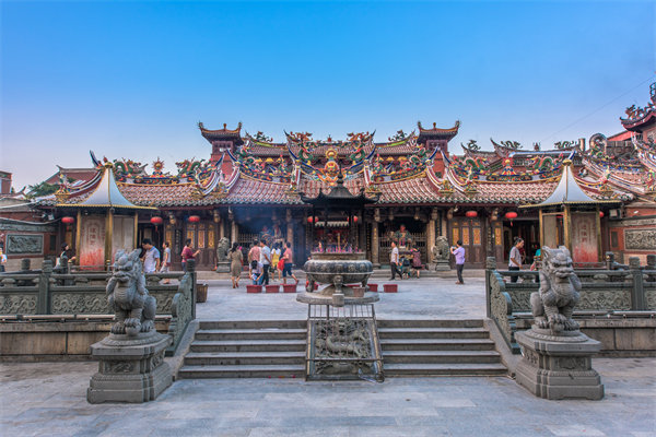 企業(yè)如何選擇適合自己的泉州管理咨詢(xún)機(jī)構(gòu)？