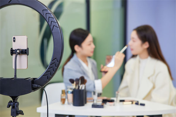 營銷咨詢公司的全球化服務(wù)如何助企業(yè)開拓國際市場？