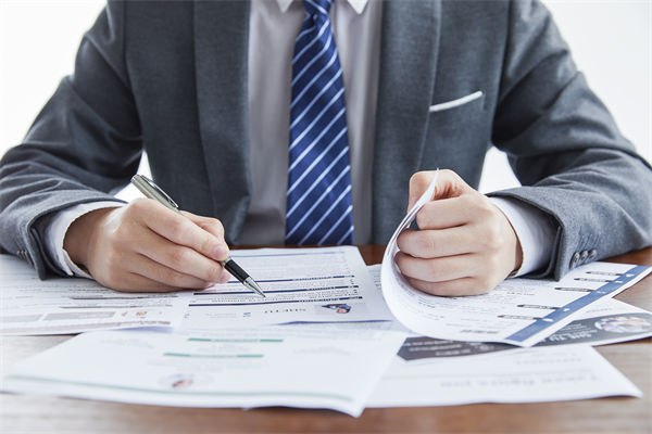 招聘效率低下，人力資源管理如何優(yōu)化流程精準(zhǔn)引才？