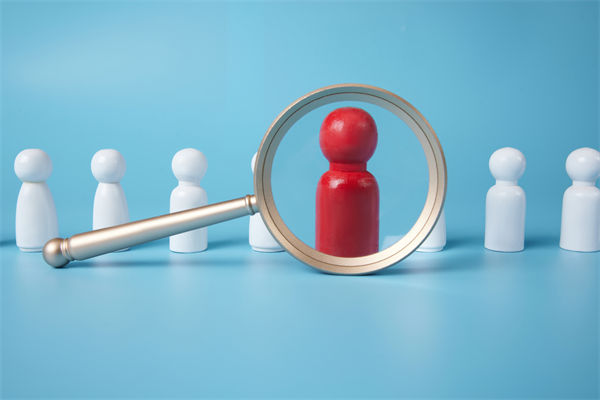 招聘效率低下，人力資源管理如何優(yōu)化流程精準(zhǔn)引才？
