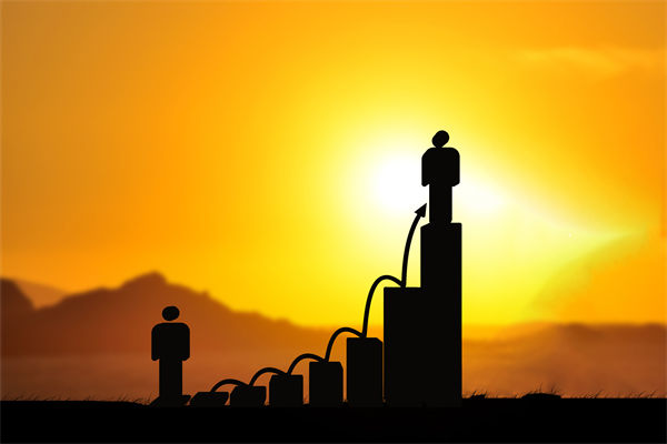 核心人才被挖角，如何構(gòu)建留人心、激活力的體系？