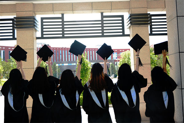 校招投入百萬留任率低，新人培養(yǎng)體系哪步脫節(jié)了？